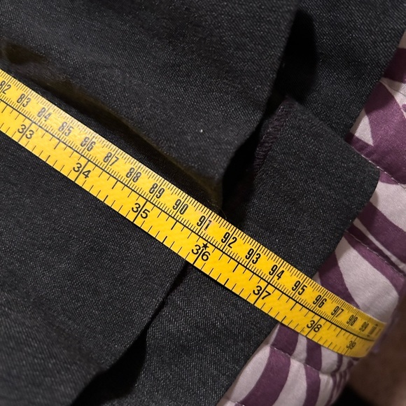 Charcoal grey midi fluted-hem skirt - Picture 13 of 13